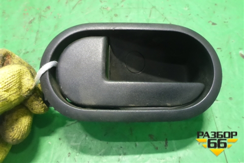 Ручка внутренняя двери задней левой (2S61A22601AGW) для Ford Fusion с 2002г