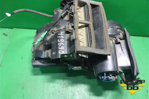 Корпус отопителя для Ford Focus 2 с 2008-2011г