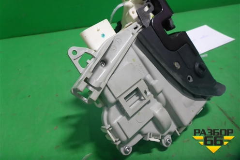 Замок двери задней левой (1P0839015D) для Seat Leon с 2005-2013г