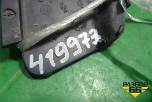 Заглушка в передний бампер (GX6317F011A) для Jaguar XF с 2015г