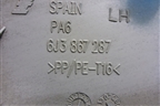 Держатель задней полки левый (3-х дверный кузов) (6J3867287) для Seat Ibiza с 2008-2017г