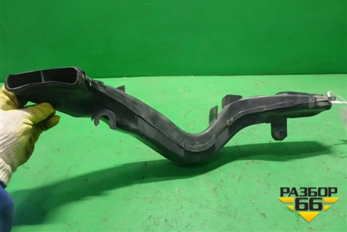 Воздухозаборник воздушного фильтра (7M519E635AD) для Ford Focus 2 с 2008-2011г