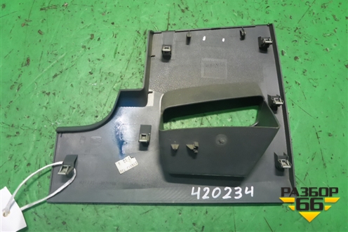 Накладка на торпедо (нижняя левая) (6J1857506) для Seat Ibiza с 2008-2017г