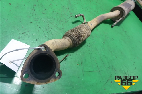 Приёмная труба глушителя ( 1.2л CGP) для Seat Ibiza с 2008-2017г