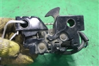 Замок капота (6J0823509) для Seat Ibiza с 2008-2017г