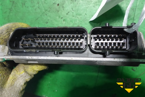 Блок управления двигателем ( 1.2л CGP МКПП) (03E906023AR) для Seat Ibiza с 2008-2017г