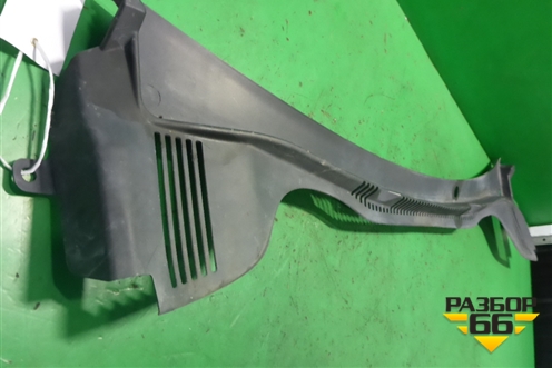 Решетка стеклоочистителей (6J1853185) для Seat Ibiza с 2008-2017г
