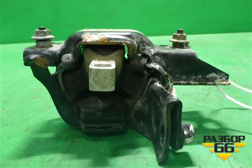 Опора КПП левая ( 1.2л CGP МКПП) (6Q0199555AR) для Seat Ibiza с 2008-2017г