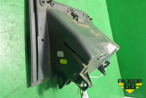 Бардачок (6J1857103A) для Seat Ibiza с 2008-2017г