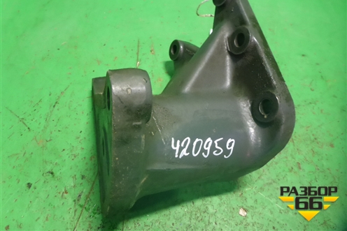 Кронштейн рулевого редуктора (A3754610440) для Mercedes Benz  TRUCK Axor 2 с 2004г
