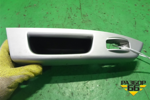 Накладка двери задней левой (на обшивку) (935801C010) для Hyundai Getz с 2002г