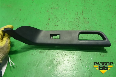 Накладка двери передней правой (на обшивку) (SPC02720) для Mitsubishi Lancer-X с 2007г