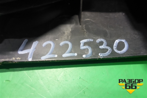 Накладка заднего бампера левая (521640K030) для Toyota Hilux с 2015г