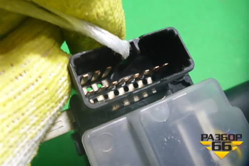 Переключатель стеклоочистителей для Hyundai HD 35-78 с 2003г