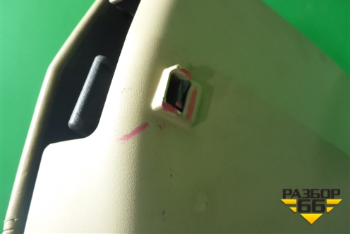 Подлокотник для Cadillac CTS с 2008-2013г