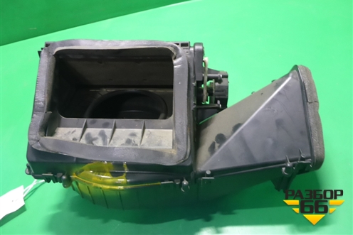 Корпус отопителя (под мотор) (25815339) для Cadillac CTS с 2008-2013г