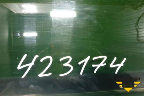 Стекло глухое левое (3-х дверный кузов 2010г) (6J3845041C) для Seat Ibiza с 2008-2017г