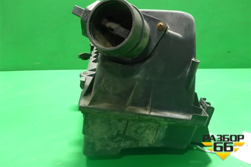 Корпус воздушного фильтра (с датчиком 1.9л TDI) (1J0129607AE) для Skoda Octavia (А4) с 1997-2011г