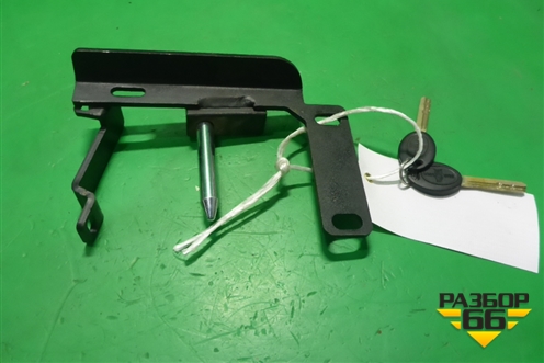 Замок противоугонный КПП (МКПП BEAR LOCK) для Skoda Octavia (А4) с 1997-2011г