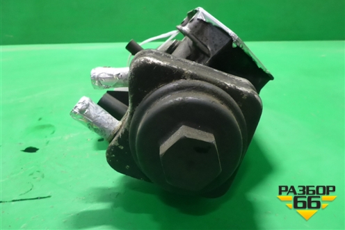 Корпус масляного фильтра ( 2.0л BDJ TDI) (045115389G) для Volkswagen Caddy с 2004-2016г