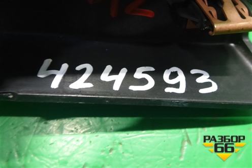 Накладка двери задней левой (уголок) (CN15A254K07ABW) для Ford EcoSport с 2014г