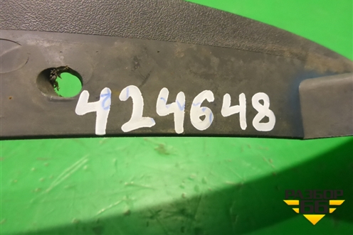 Накладка заднего бампера левая на арку (EN1517927ACW) для Ford EcoSport с 2014г
