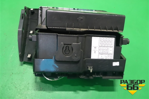Бардачок (CN15N060T10CDW) для Ford EcoSport с 2014г