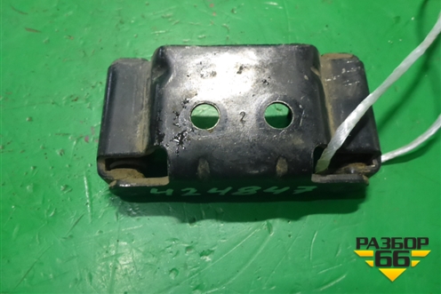 Отбойник двери багажника (нижний правый) (CN15N400K01CC) для Ford EcoSport с 2014г
