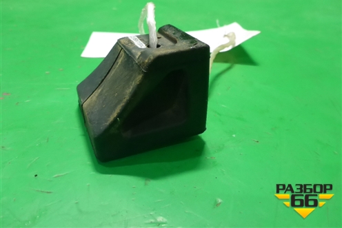 Отбойник двери багажника (верхний правый) (CN15B40452BC) для Ford EcoSport с 2014г