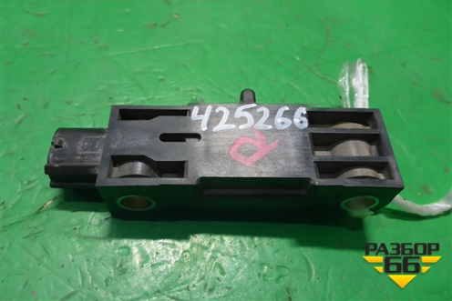 Датчик AIR BAG (3893065J30) для Suzuki Grand Vitara с 2006г