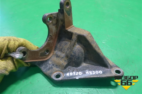 Кронштейн гидроусилителя (2.0л J20) (4912065J00) для Suzuki Grand Vitara с 2006г
