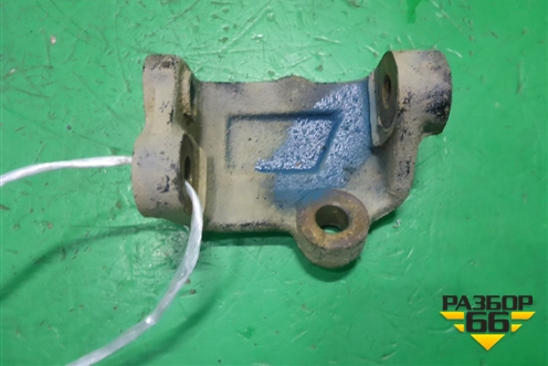 Кронштейн генератора (2.0л J20) (1155065J00) для Suzuki Grand Vitara с 2006г