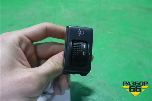Переключатель корректора фар для Nissan Tiida (C11X) с 2004-2013г