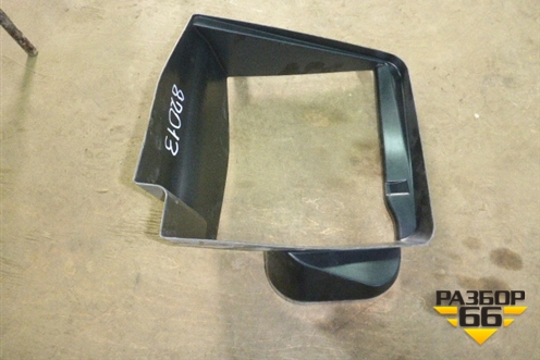 Воздухозаборник радиатора КПП (правый новый) (51742159354) для BMW X6 E71 с 2008-2014г