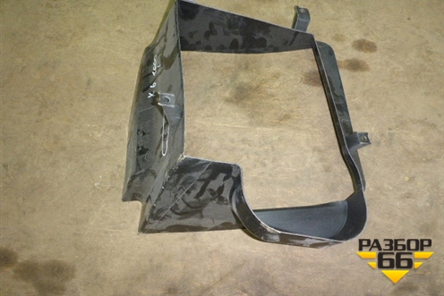 Воздухозаборник радиатора КПП (левый новый) (51742159355) для BMW X6 E71 с 2008-2014г