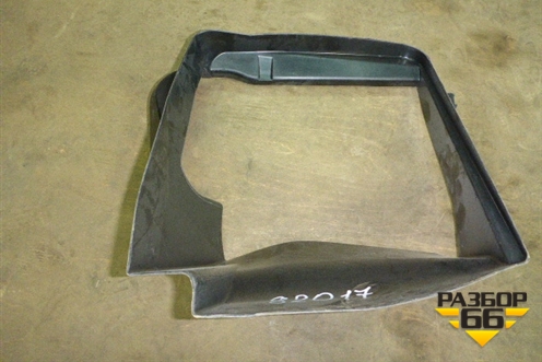 Воздухозаборник радиатора КПП (левый новый) (51742159355) для BMW X6 E71 с 2008-2014г