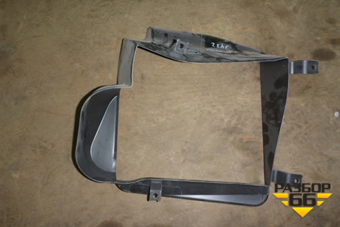 Воздухозаборник радиатора КПП (левый новый) (51742159355) для BMW X6 E71 с 2008-2014г