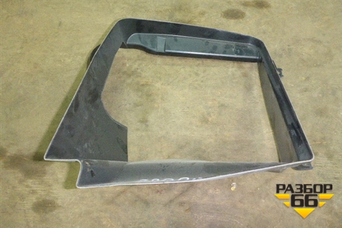 Воздухозаборник радиатора КПП (левый новый) (51742159355) для BMW X6 E71 с 2008-2014г