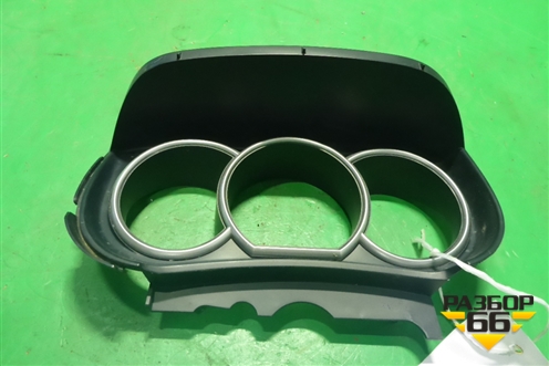 Накладка на щиток приборов (68240EL00A) для Nissan Tiida (C11X) с 2004-2013г