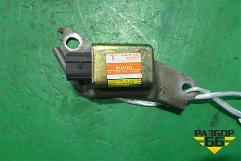 Датчик AIR BAG (левый) (8983448010) для Lexus RX 300/330/350 с 2003-2009г