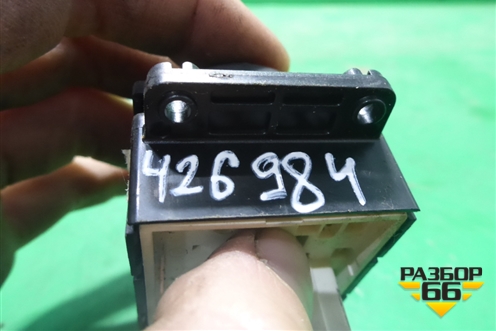 Переключатель регулировки зеркал (39F4801110) для Hyundai Solaris с 2010-2016г