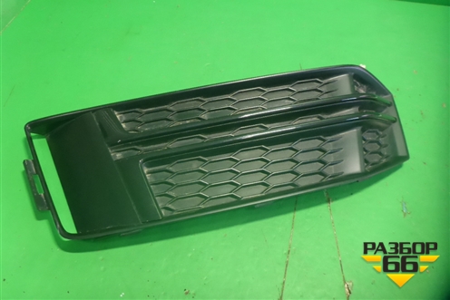 Решетка в передний бампер левая (S-Line) (8W0807681F) для Audi A4 (В9) с 2015г