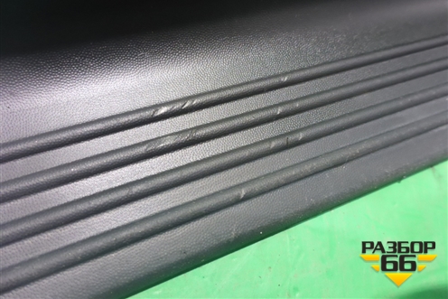 Накладка порога внутренняя (переднего L=R в прём) (768520031R) для Renault Duster I с 2010-2021г