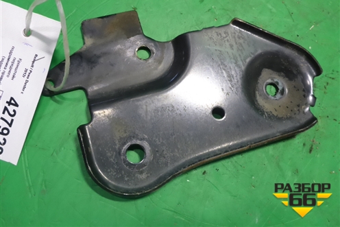 Кронштейн подрамника правый (задний) (8200823807) для Renault Duster I с 2010-2021г