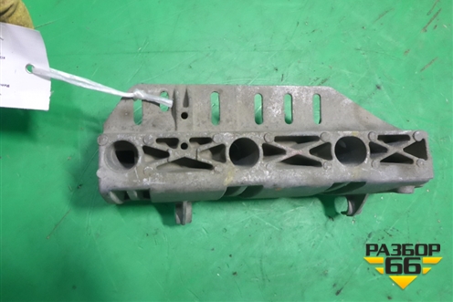 Кронштейн впускного коллектора ( 2.0л F4RA400) (7700110112) для Renault Duster I с 2010-2021г