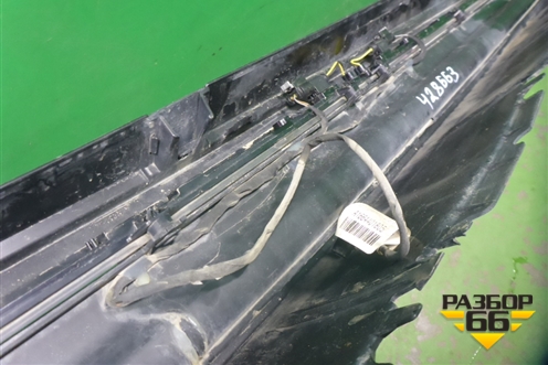 Подножка правая (с подсветкой) (A1666980025) для Mercedes Benz ML-Klass W166 c 2011г