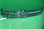 Накладка на решетку радиатора (5N0853655) для Volkswagen Tiguan с 2011-2016г