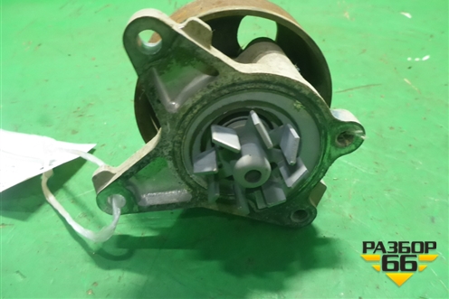 Насос водяной помпа (1.8л) для Nissan Tiida (C11X) с 2004-2013г