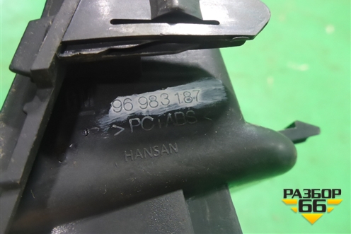 Накладка на торпедо (на дисплей) (96983187) для Chevrolet Cruze c 2009-2015г