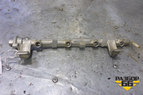 Рейка топливная рампа (1.6л) для Ford Focus 2 с 2005-2008г